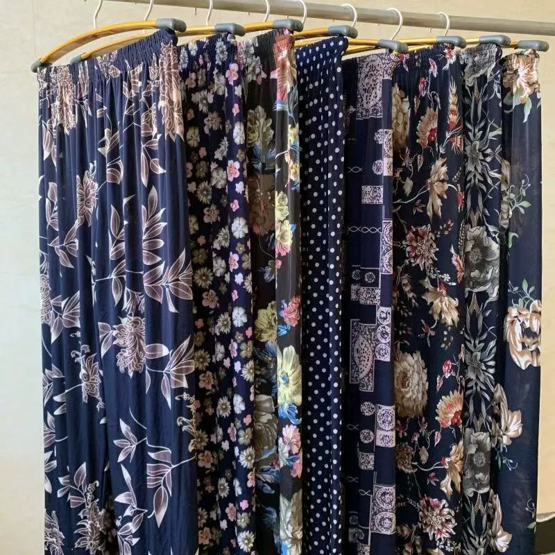 Повседневные летние женские брюки для мам для внешней торговли, эластичный ледяной шелк, большие размеры, свободный крой, тонкий стиль, высокая эластичность, высокая талия для людей среднего и пожилого возраста.