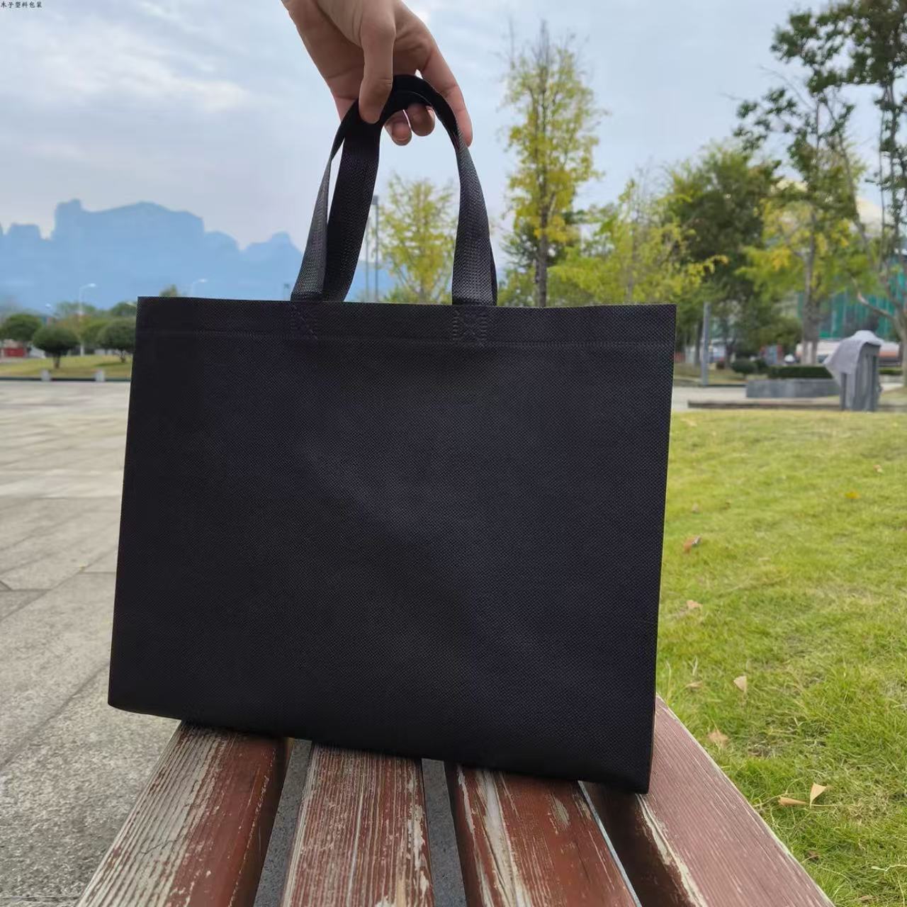 Black, 50x, 40x