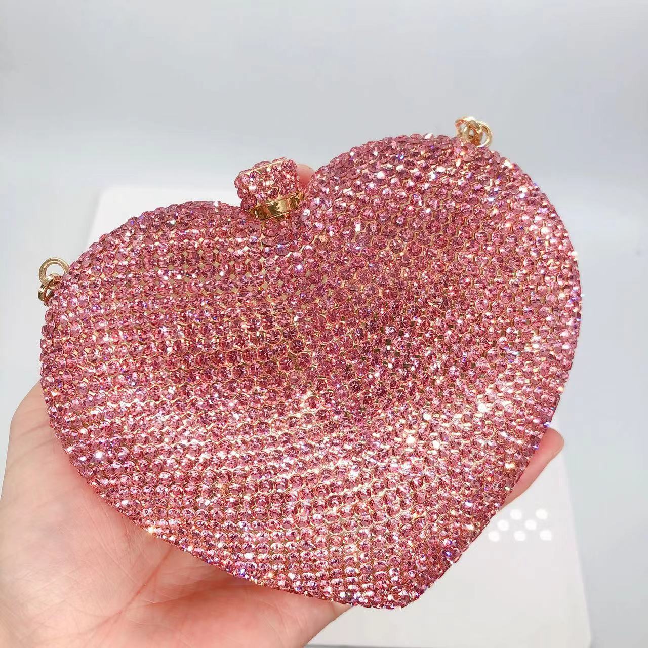 Túi clutch nữ đính pha lê hình trái tim dự tiệc — Màu hồng, Cá tính đặt làm, Màu đỏ, Vàng pha lê chi tiết 9