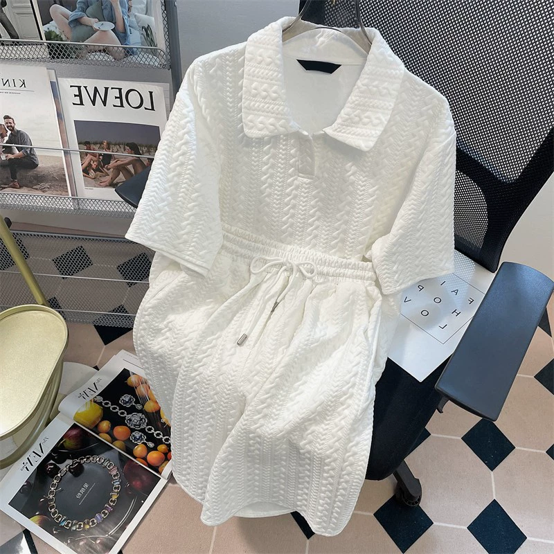 Женский повседневный костюм в спортивном стиле, Новое поступление на лето 2023, свободная простая футболка с короткими рукавами в гонконгском стиле, Белый Модный комплект из двух предметов