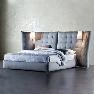 Designer's New Italian Minimalist Widescreen Bed Large Flat Floor Classy Cotton and Linen Bedroom Angel Wings Bedside Layer Genuine Leather
