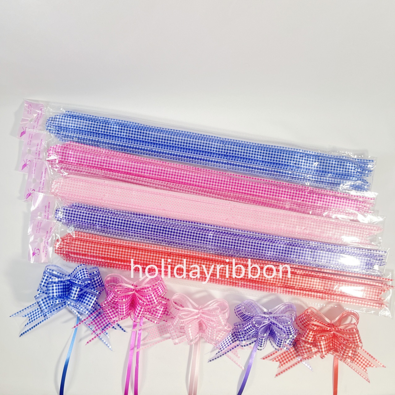 Fiesta de cumpleaños de flores de dibujo de cinta de color, tela de nieve de dibujo de mano, un dibujo de forma de regalo de Navidad, diseño de boda festiva