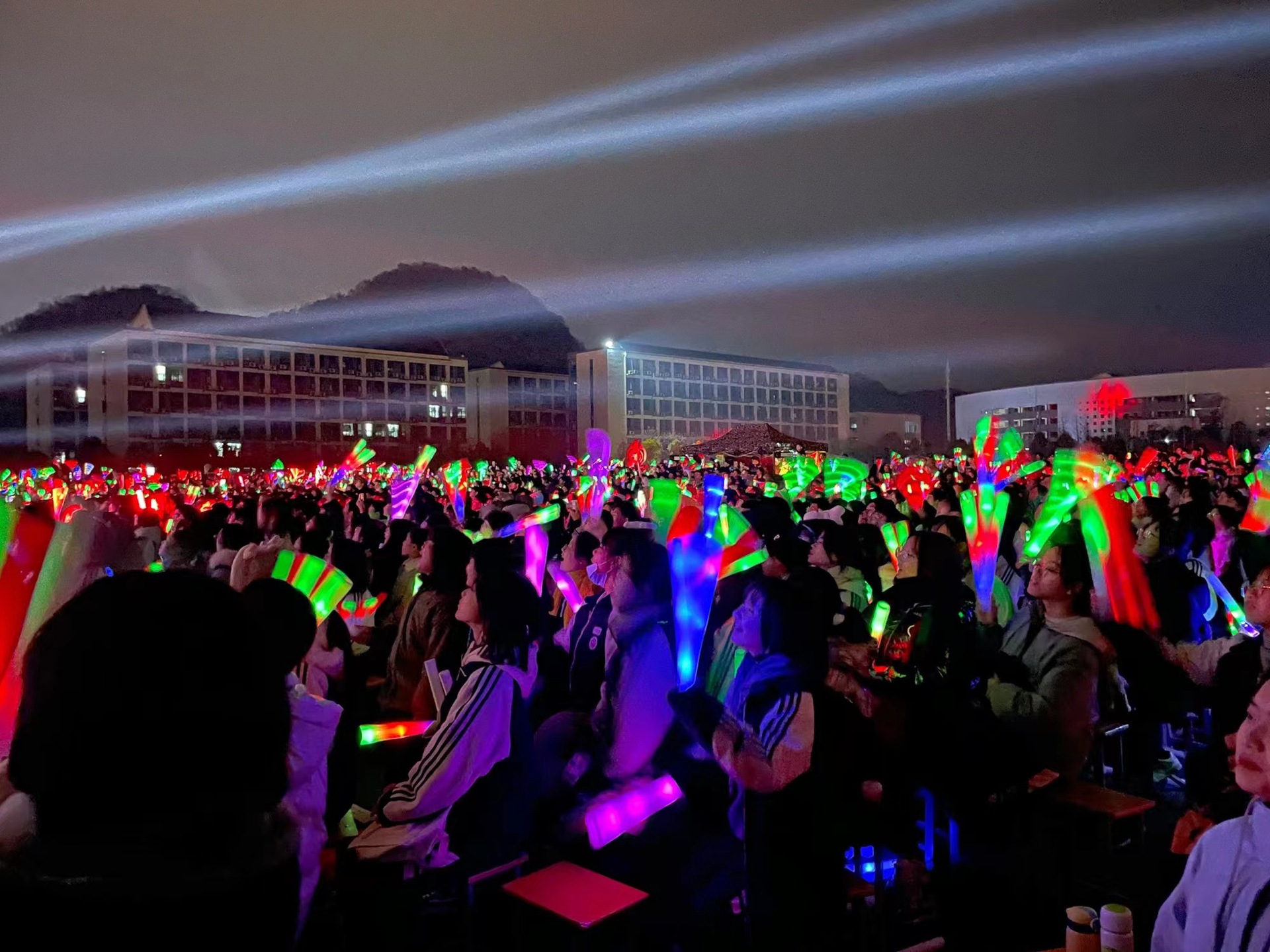 b93fc36c728ce4bf1270398d6da251