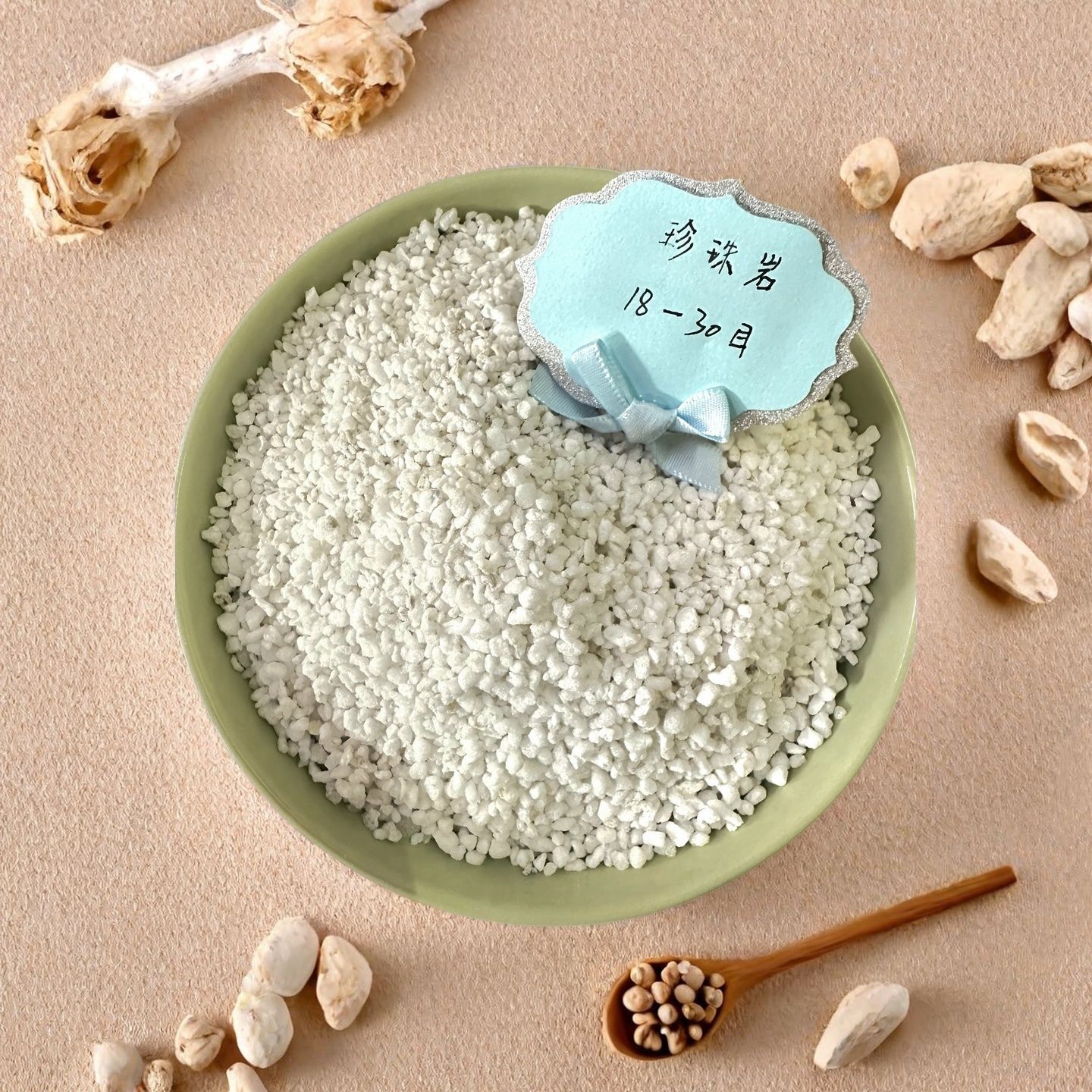 珍珠岩18-30目建筑用珍珠岩保温隔热防火防潮隔音阻燃内墙外墙楼