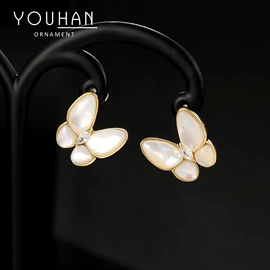 耳钉;项链;手链