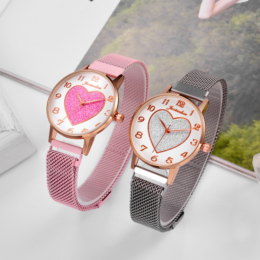 Cute Sweet Heart Shape Buckle Quartz Women's Watches display picture 2