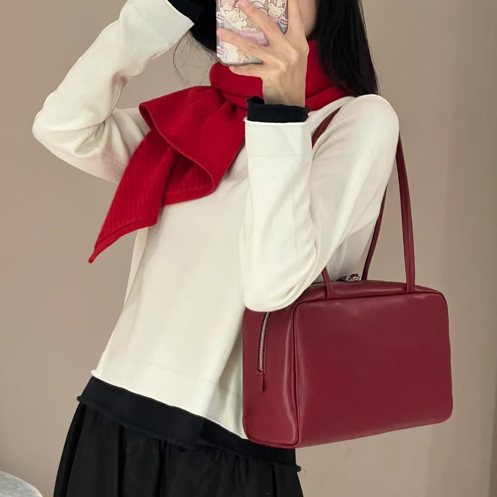 2026 New Row Wedding Genuine Leather Handbag & Crossbody Bag For Women, Luxury Niche Commuter Messenger Bag - Thumbnail 3