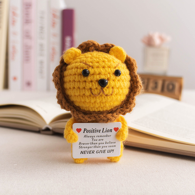 Venta caliente transfronteriza expresión divertida muñeca de papa energía positiva hilo de lana tejido pepino adorno huevo colgante tarjeta positiva