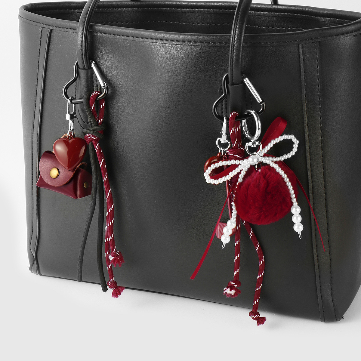 1 Piece Romantic Series Retro Heart Alloy Women's Bag Charms 2