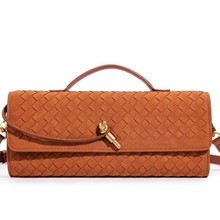 2025新款手工编织牛皮晚宴包时尚手拿包精致百搭手提包斜挎法棍包