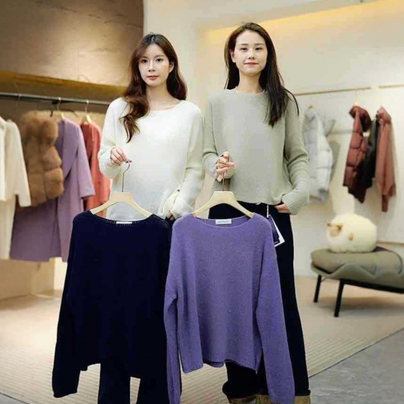 1002-17韩国原单兔毛绵羊毛衫