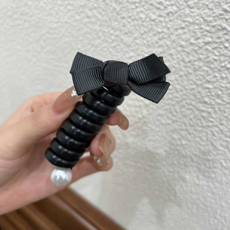 검은색