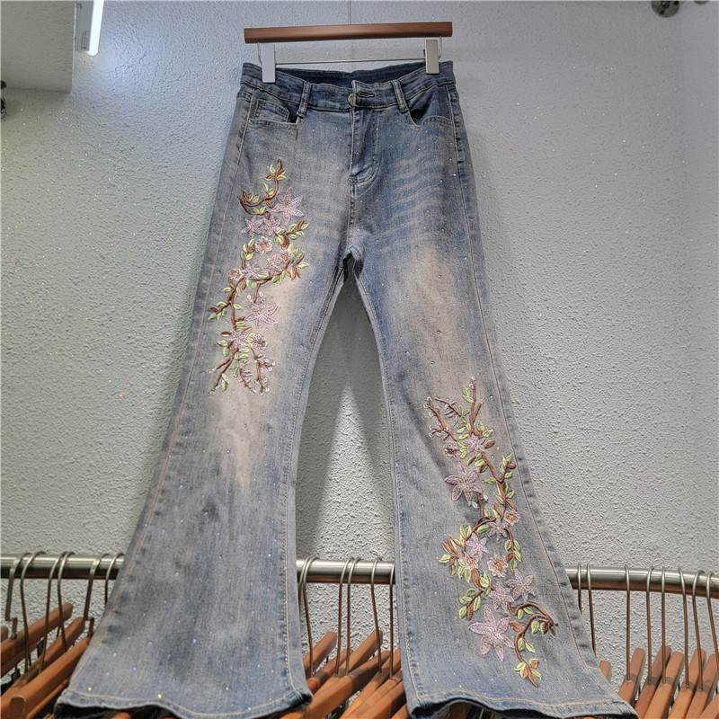 Jeans Acampanados con Bordado y Pedrería de Mezclilla y Poliéster para Primavera image 1
