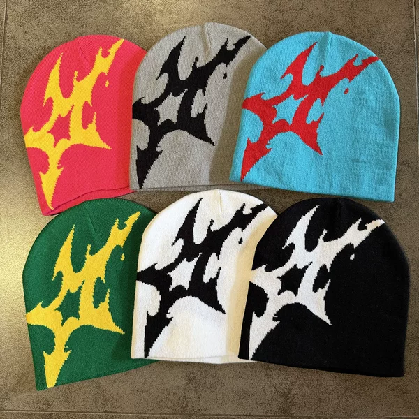 American-style Hot Wheels pattern knitted hat, versatile and trendy for autumn and winter, outdoor cold-proof and warm head wrap hat