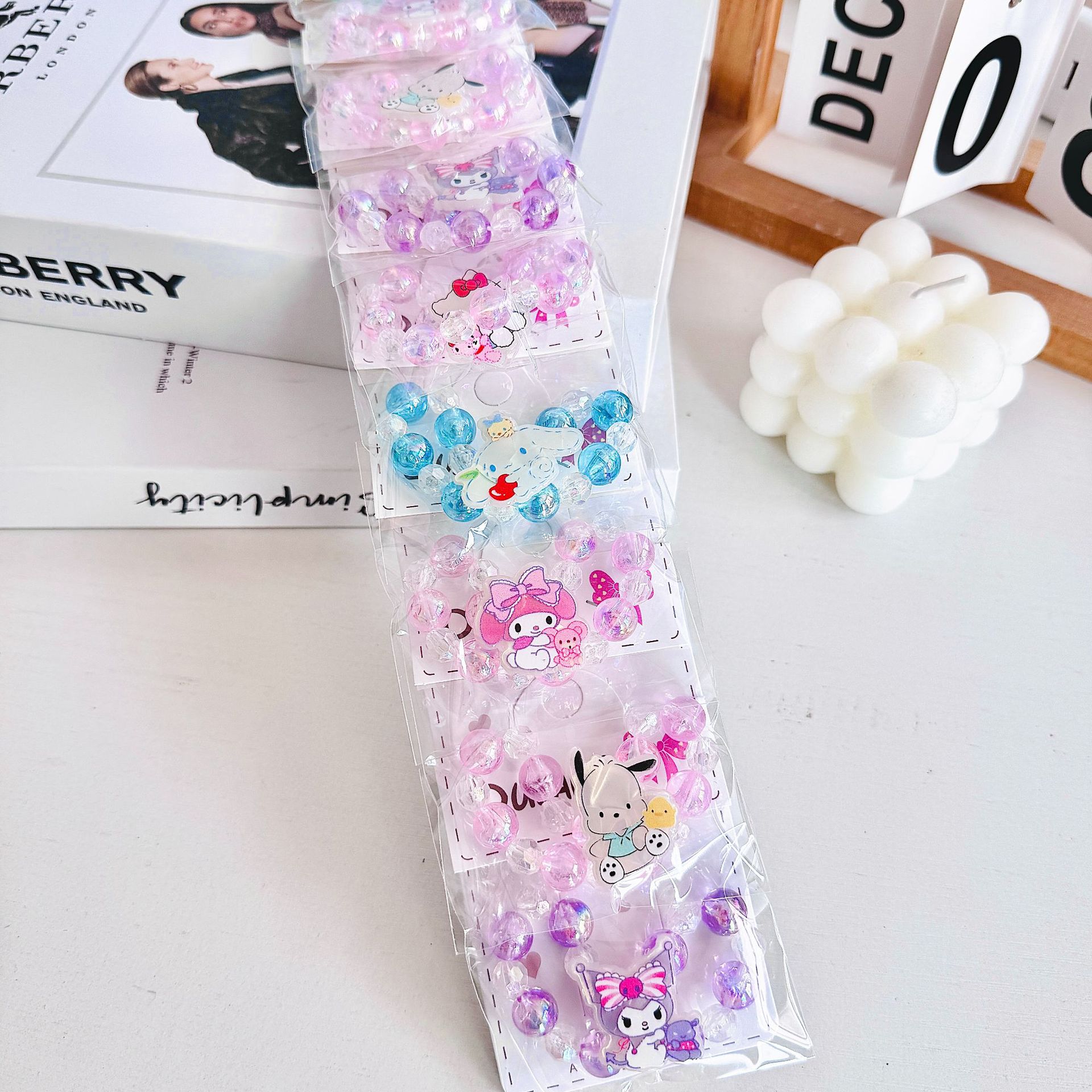 1 Прозрачная кукла Sanrio [Рекомендация менеджера магазина] / Единая цена - количество 10 - 1 шт.