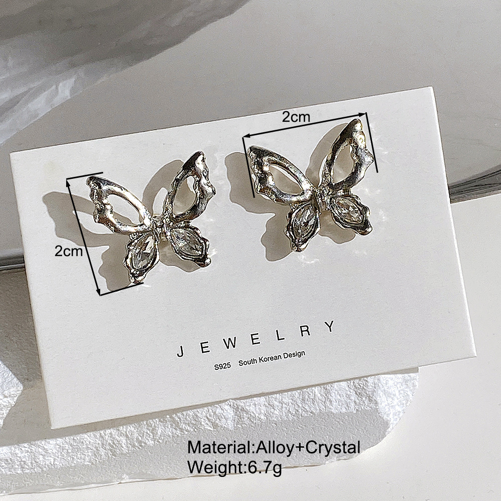 Retro Butterfly Alloy Plating Women's Ear Studs 1 Pair display picture 2