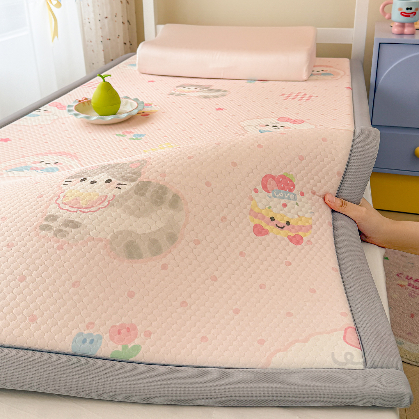 Cartoon Dormitory Ice Bean Mat Mattress Summer Children's Ice Silk Mat Student Single Air-Conditioned Mat Dormitory Soft Mat