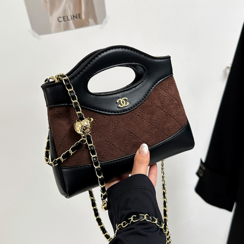 Cross-border, super popular diamond-patterned handbag for women, 2026 new style, fashionable and exquisite, with contrasting colors, a shoulder bag, and a chain strap Cross-border, super popular diamond-patterned handbag for women, 2026 new style, fashionable and exquisite, with contrasting colors, a shoulder bag, and a chain strap