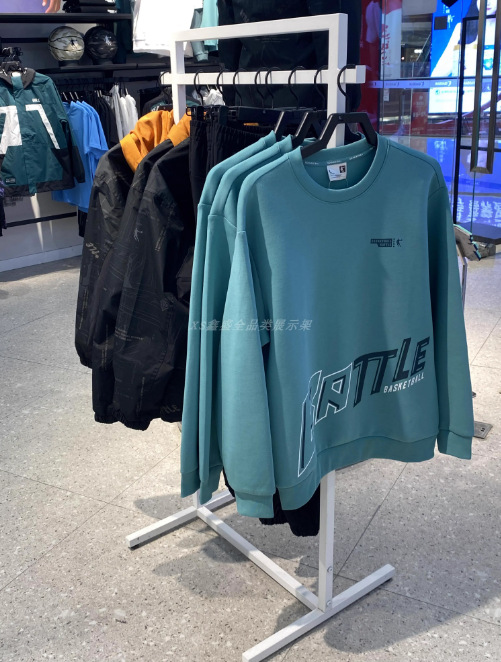 Mujeres y mujeres transfronterizas marca deportiva de ropa de exhibición estante de exhibición multicapa tienda de colgar percha de ropa estante de exhibición de ropa