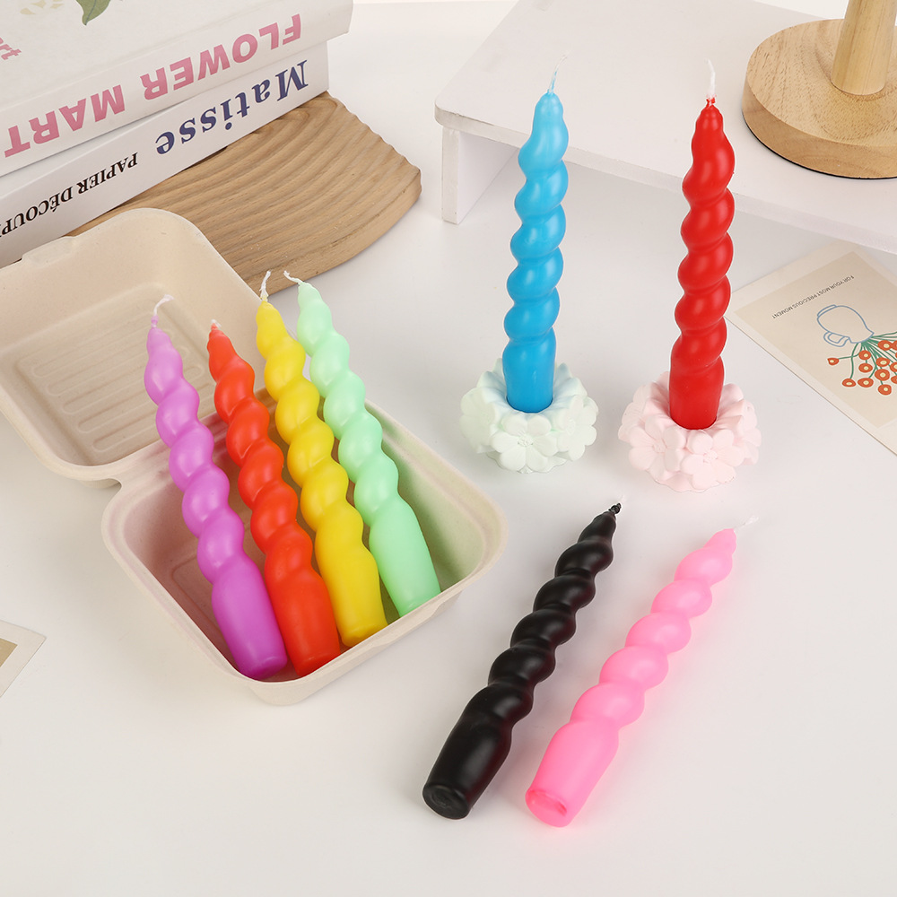 Vela de varilla larga en espiral retorcida de color al por mayor hogar creativo boda sin humo Candle de cera de varilla Amazon transfronterizo