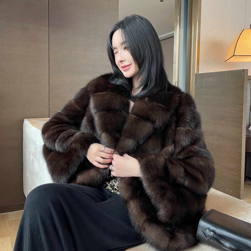 Fur Outwear for Women Imported from Russia, Farmer Imitation Sable Suit Collar 2025 Fashion Accessible Luxury Mink Outwear Winter Fur Outwear for Women Imported from Russia, Farmer Imitation Sable Suit Collar 2025 Fashion Accessible Luxury Mink Outwear Winter