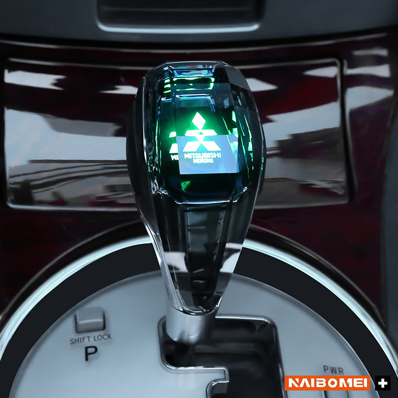 Adecuado para Toyota Mazda Mitsubishi Lexus coche especial cabeza de engranaje cristal con luz la lámpara modificación image 9