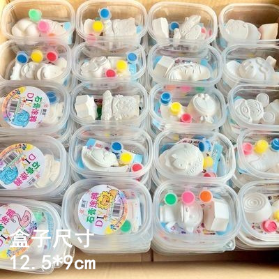 Pequeños juguetes luminosos, dibujos animados, mercado nocturno para niños, puestos, premios, puestos, juegos, parque, productos pequeños de Yiwu