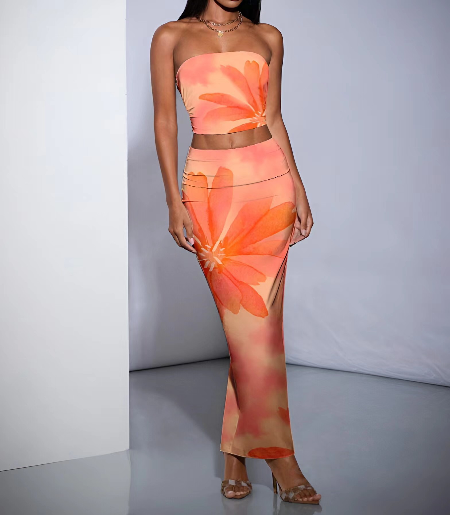 280g Weight Sleeveless Sleeve Length Spandex, Polyester Fabric Type Skirt Co-ord Set Sets Type 2 Pieces Set Quantity Holiday Occasion Strapless Neckline Slim Fit Type Flower Pattern Summer Season Women's Gender Elegant Style Holiday Women's Elegant Flower Spandex Polyester Skirt Co-ord Set Skirt Sets 1