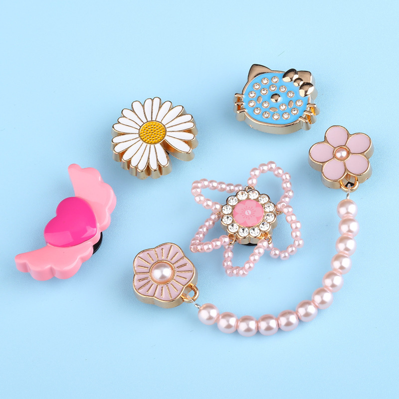 25 Textured Metal Hole Shoes Shoes Flower Pink Pearl Alloy Cute DIY Cartoon Buckle Accessories Daisy Gem