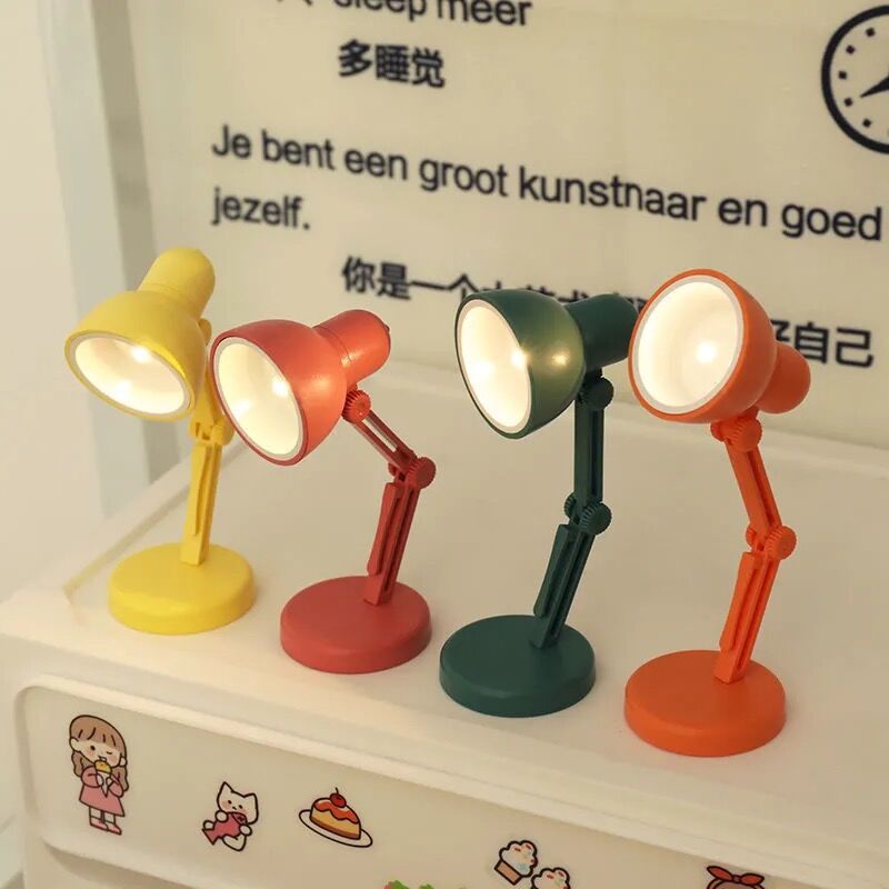 Creative mini small desk lamp LED folding portable small night light magnetic warm color eye protection reading desk lamp with clip