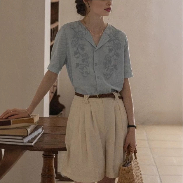 French-Style Retro Blue Three-Dimensional Embroidered Short-Sleeve Shirt for Women, Summer 2026 New Design Striped Turn-Down Collar Top