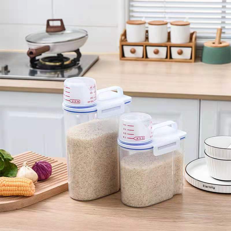 Household five-grain storage jar with plastic measuring cup handle sealed bucket kitchen rice flour moisture-proof anti-insect rice storage bucket