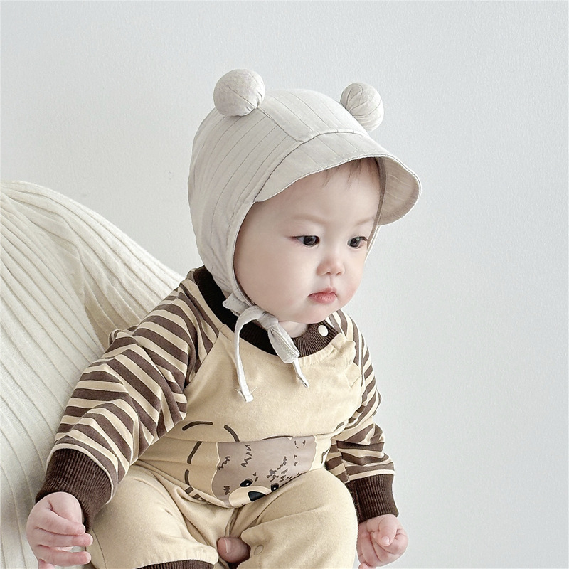 Sombreros para bebés primavera y otoño gorras de orejas lindas estilo coreano de viaje correa sombrero de viento para bebés invierno sombrero de neumáticos