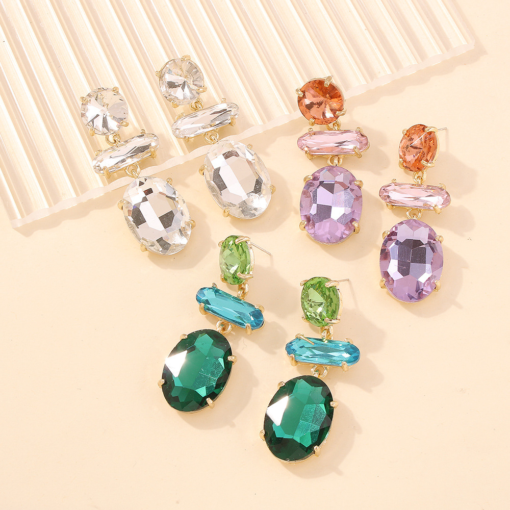Fashion New Style Diamond Exaggerated Earrings display picture 11