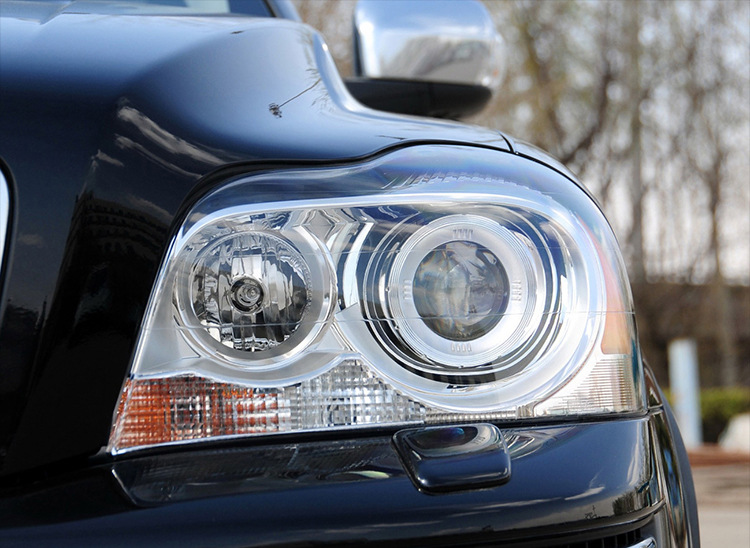 Suitable for 04-13 Volvo XC90 headlight lampshade XC90 headlight shade headlight shell headlight mask