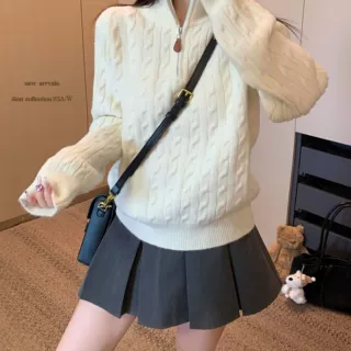 秋冬新款复古麻花半拉链立领针织衫女ins慵懒风软糯修身毛衣上衣