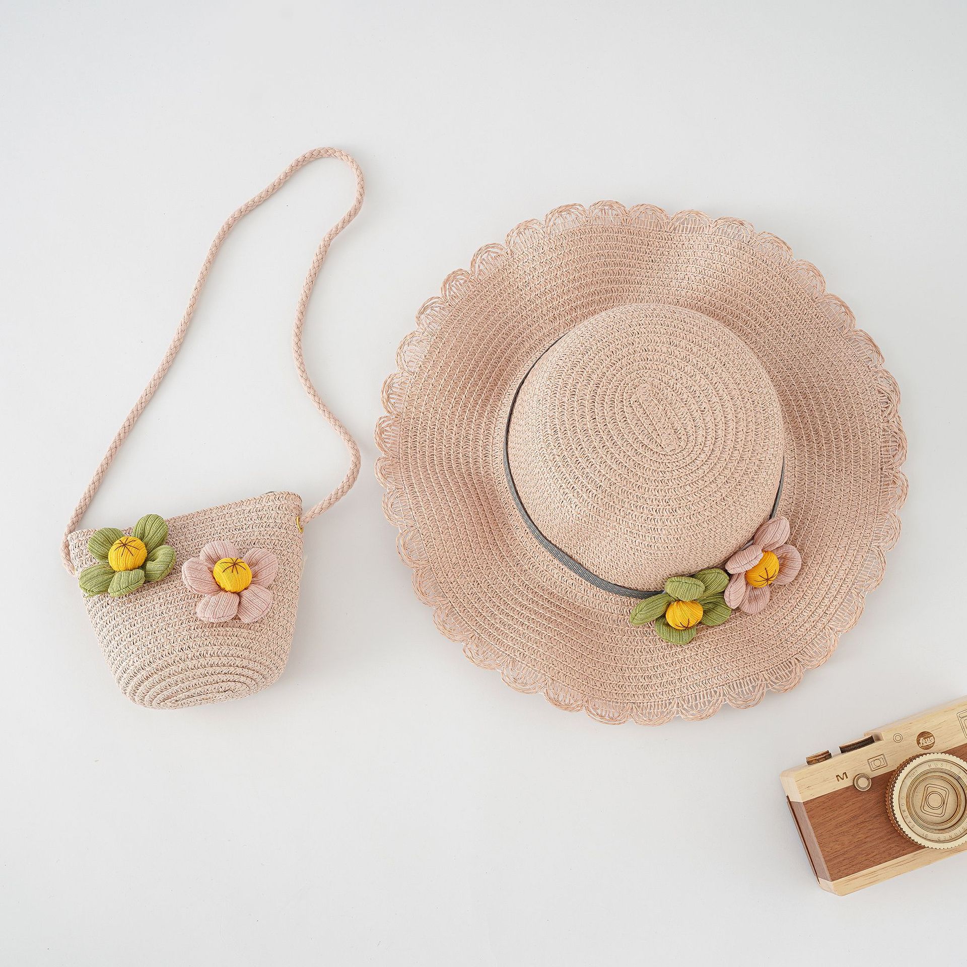2023 nuevo traje de paja para niños bolsa de moda para niñas bolso de verano flor sombrero de paja