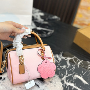 ���Yc���¿�Ů����rowan�ѻ��۲�ʿ�D���^������������б�汣�g��