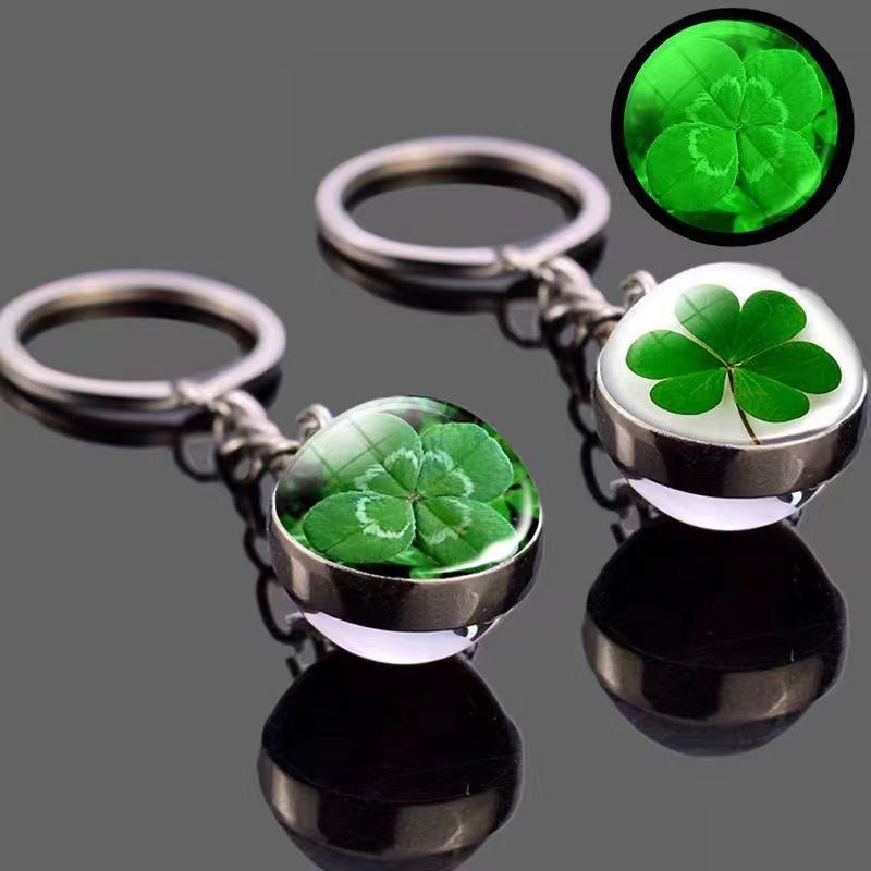 Fluorescent Four-leaf Clover Keychain Luminous Lucky Crystal Ball Keychain Ireland St. Patrick's Day Gift