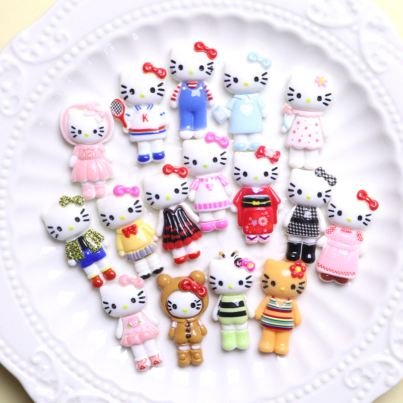 Accesorios de resina Traje de dibujos animados KT gato bricolaje horquilla funda para teléfono móvil zapatos flor taza de agua caja de almacenamiento material de decoración