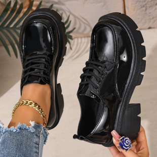 P 24706 Leather Round Toe Loafers ��ʽ��Ƥ�A�^����Ь�羳