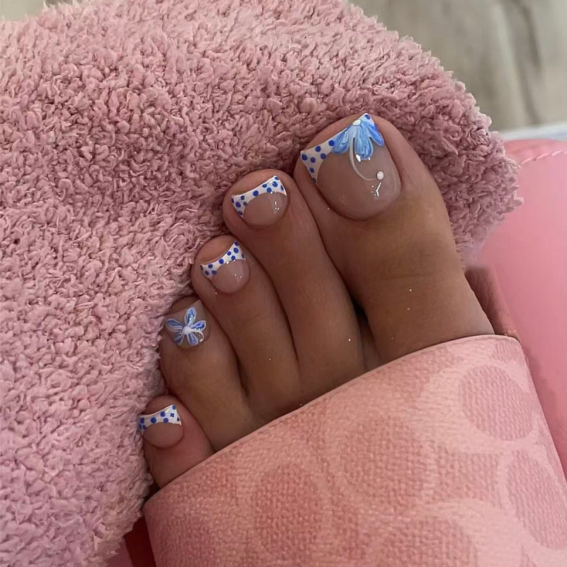 Summer White and Blue Polka Dot French Floral Design Toenail Patches Wearable Nail Art Nail Tips Fake Nail Tips
