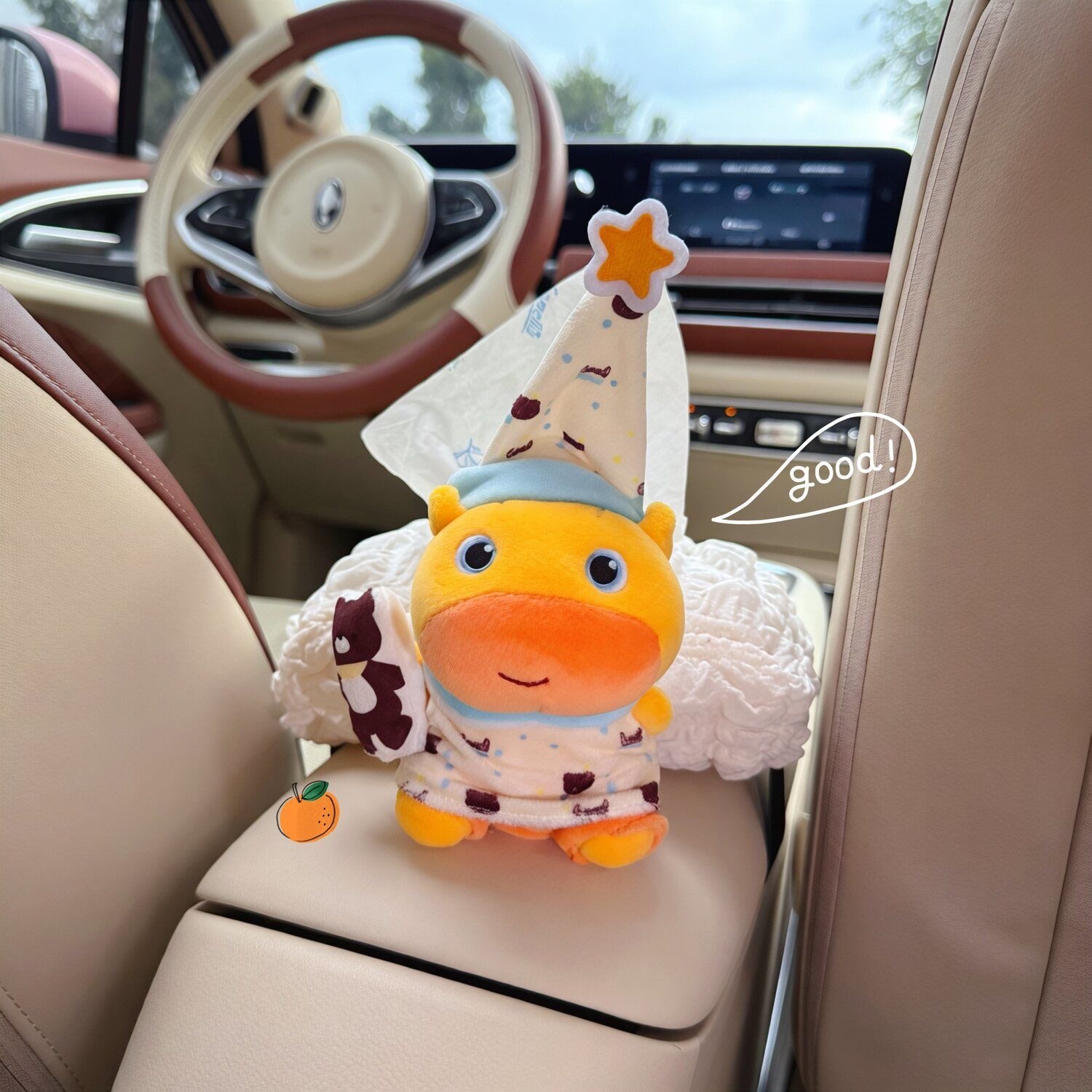 2026 New Model Car Creative Tissue Box, Cute Capybara Lulu Armrest Box, Car Seat Back Hanging Type