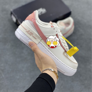 AF1��܊Ů��Ь�ǹ��R�����{�۳���ins�ٴ����e͸��W����ĥ�\��Ь