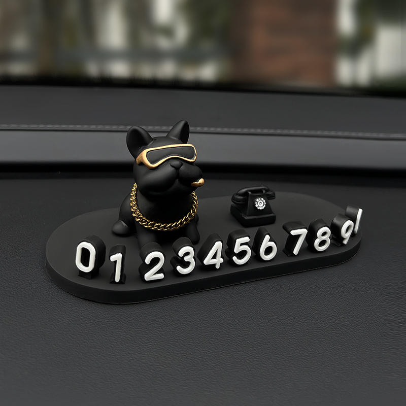 Bulldog preto + telefone + marca oval preta