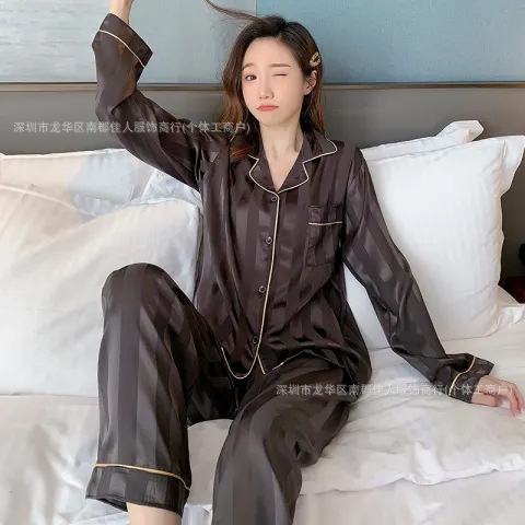 Doble franja negra larga Phnom Penh