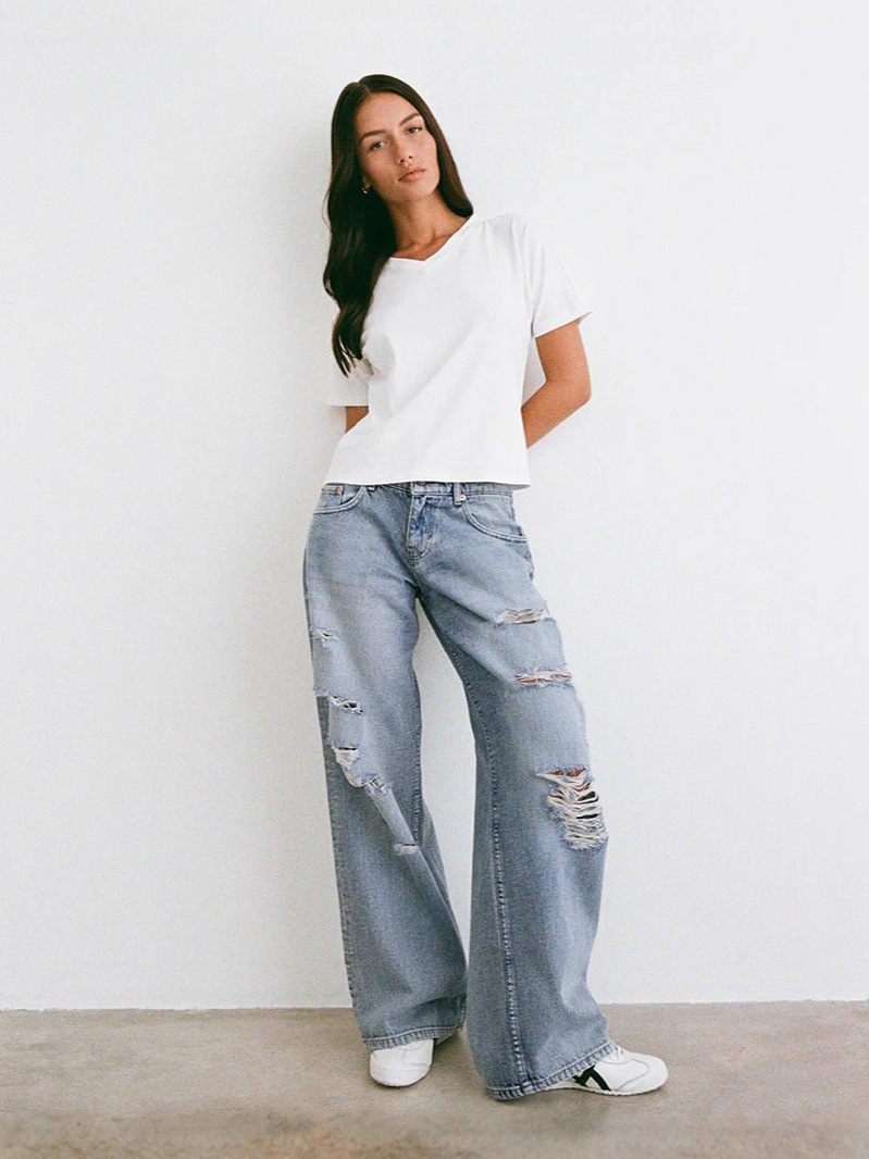 Jeans Rectos Rotos para Mujer de Mezclilla con Efecto Desgastado image 4