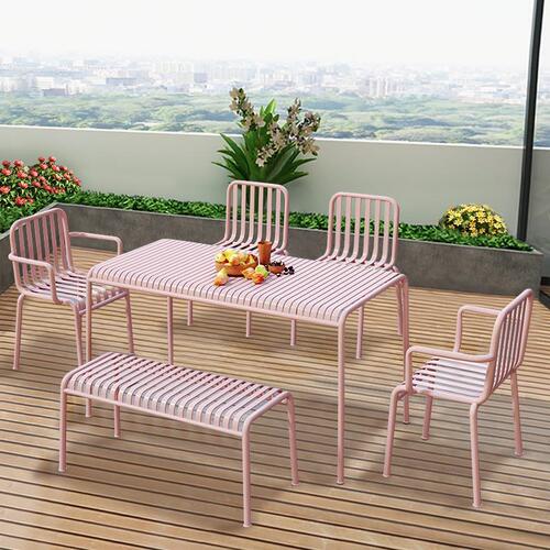 Outdoor table and chairs, courtyard, open-air balcony, table and chairs, wrought iron outdoor leisure set, wrought iron table and chairs, wrought iron chairs