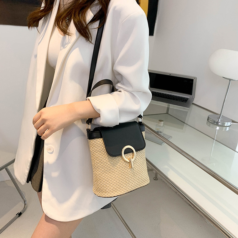 Wholesale Woven Bag Women's 2023 New Fashionable Handheld Straw Woven Bag Casual Simple All-match Shoulder Crossbody Bag