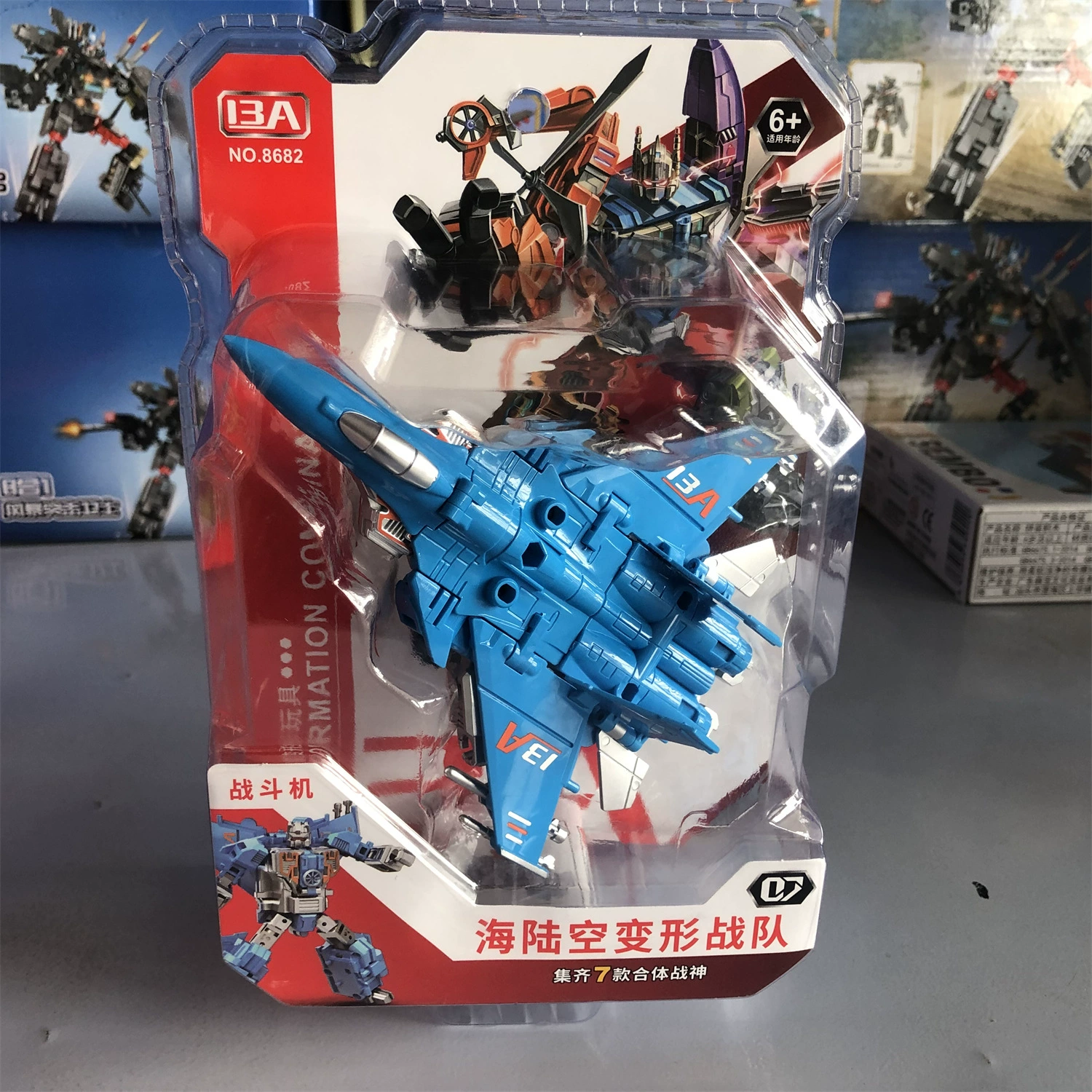 Фабрика-анимация YUEXING Transformer Робот: Самолёт, Танковый, Комбинированный конструктор, Игрушка Король Ко́нг для мальчиков